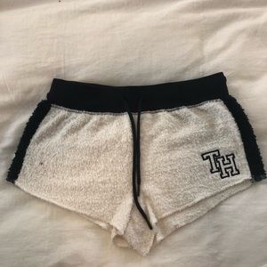NWT fuzzy Tommy Hilfiger Shorts Navy & Ivory